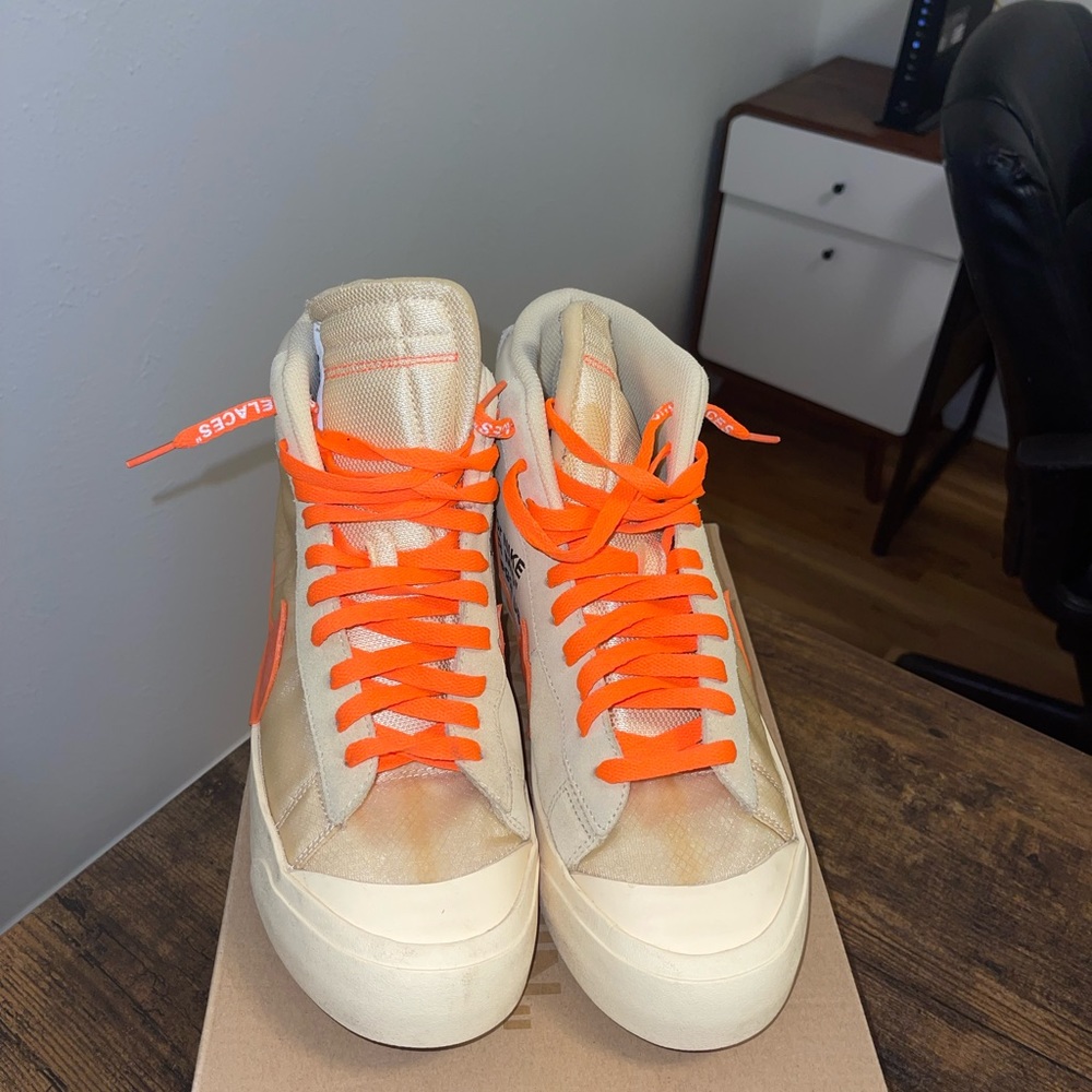 Nike x Off White Blazer Mid ‘All Hallows